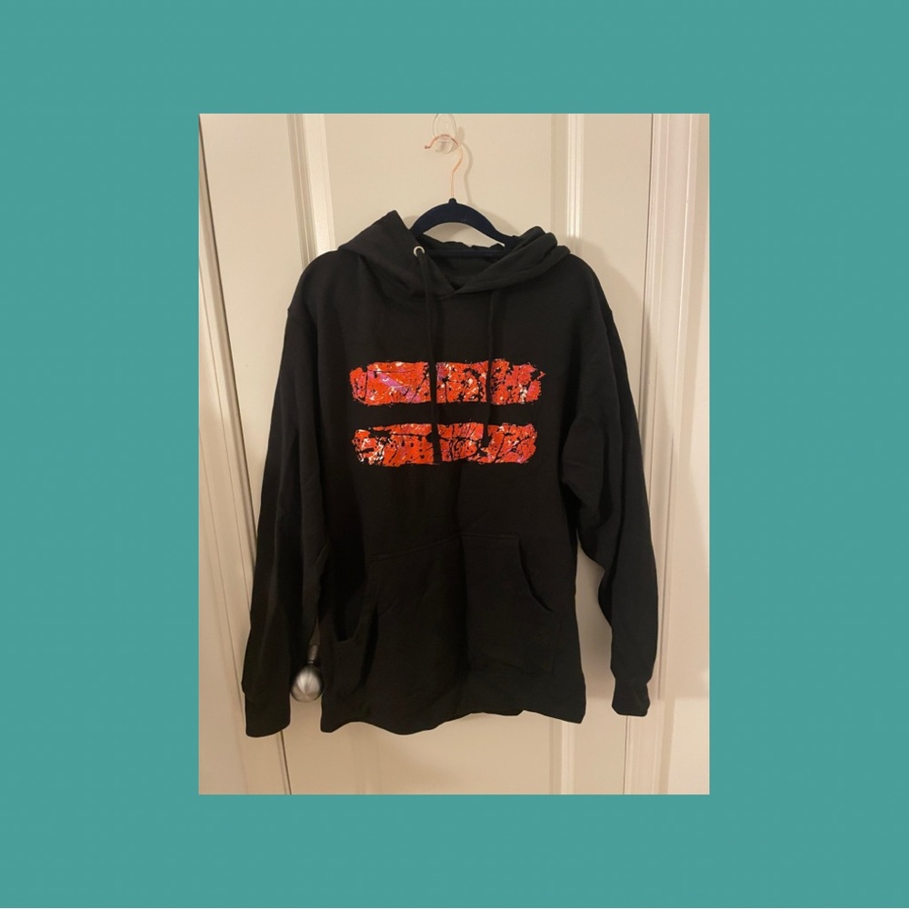 Ed Sheeran Equals Hoodie from the 2023 US The Mathematics Tour